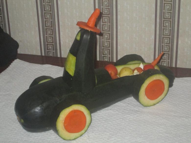 Поделка из кабачков