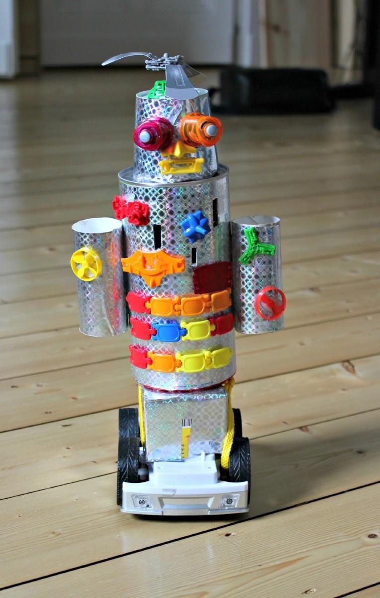 Поделка робот своими руками из подручных материалов - интересные мастер-классы с фото примерами и идеями i