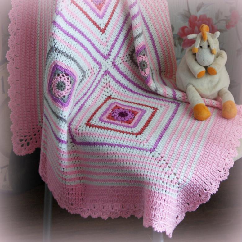 Плед связанный спицами и крючком 