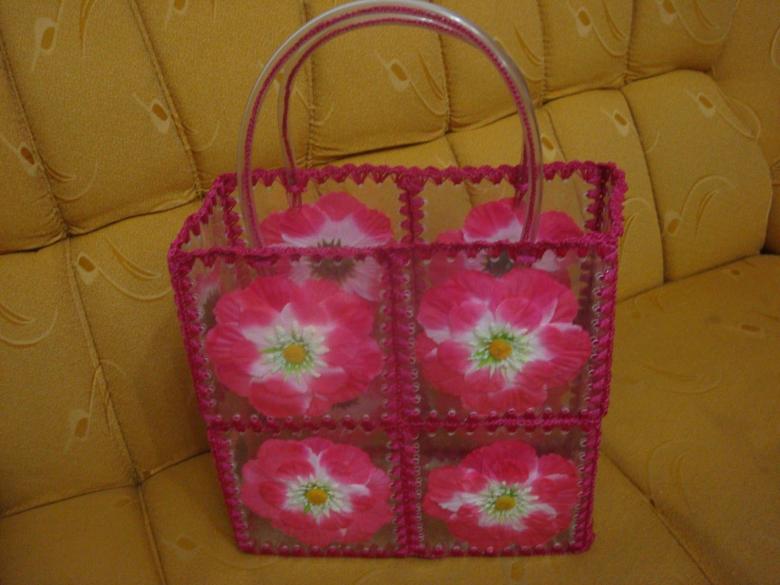 Поделки из полиэтиленовых пакетов