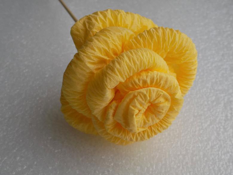 роза из бумаги