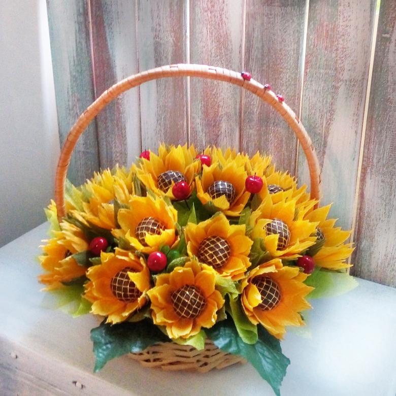 Поделка из конфет