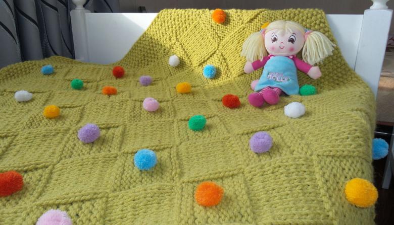 Плед связанный спицами и крючком 