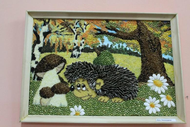 Примеры разных видов аппликаций из бумаги и круп 