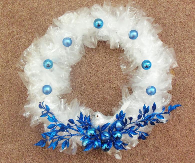 Поделки из полиэтиленовых пакетов