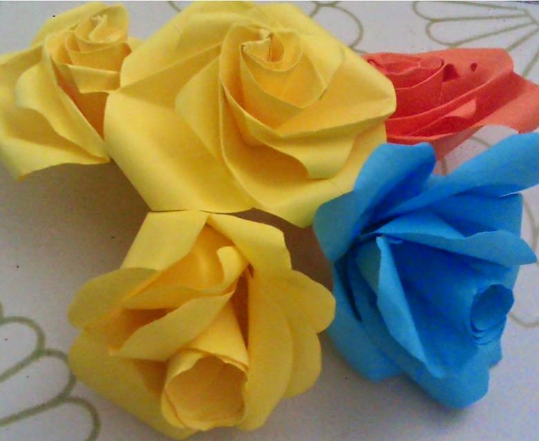 роза из бумаги