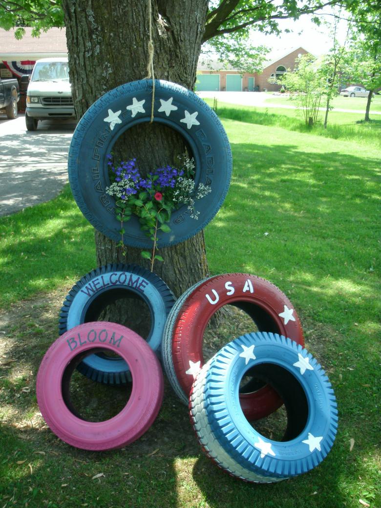 Поделка из дачного хлама