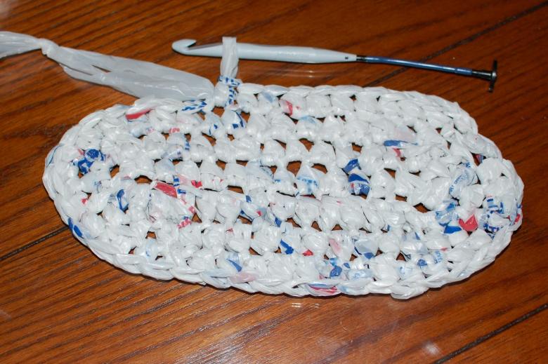 Поделки из полиэтиленовых пакетов