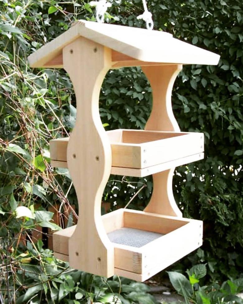 Кормушка для птиц 